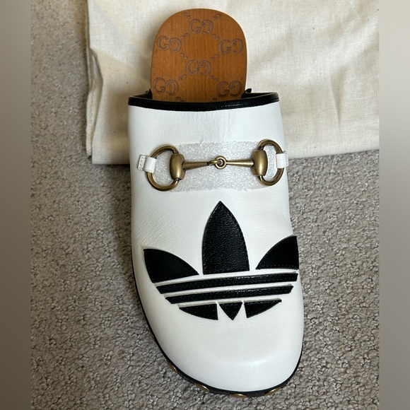 Gucci X Adidas, off-white clogs NWT - Picture 5 of 10